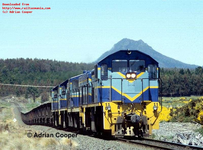 1107-1002-1102-1103 with a load of concentrates from the Rosebery mine. October 1998