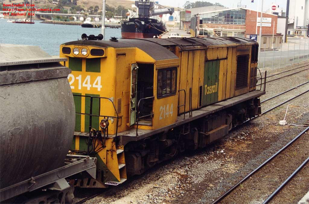 2144 pauses in Devonport yard with the now empty cement train before departing for Railton, February 2000