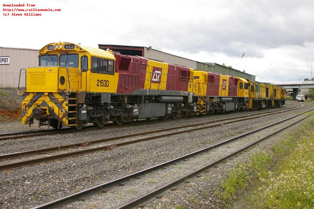 After delivery by road to Devonport, 2154 and 2153 were towed to East Tamar by fellow ex Queensland loco ZB2122 and ZB2128. The consist is pictured at Devonport awaiting departure. 21 November 2011