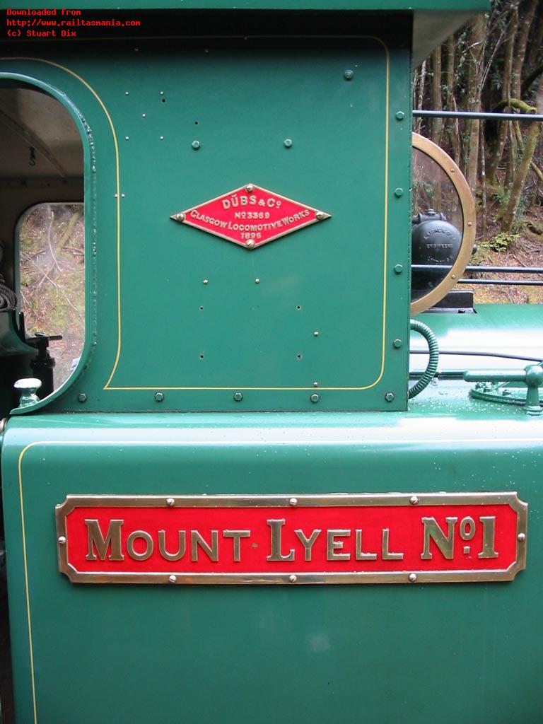 Loco No.1 at Dubbil Barril, October 2003