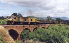 2100 leads 2101 and train 631 across the Longford viaduct in December 1998