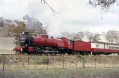 H2 conducts a photo stop near Llewellyn whilst hauling an ARHS excursion train to St Marys in April 